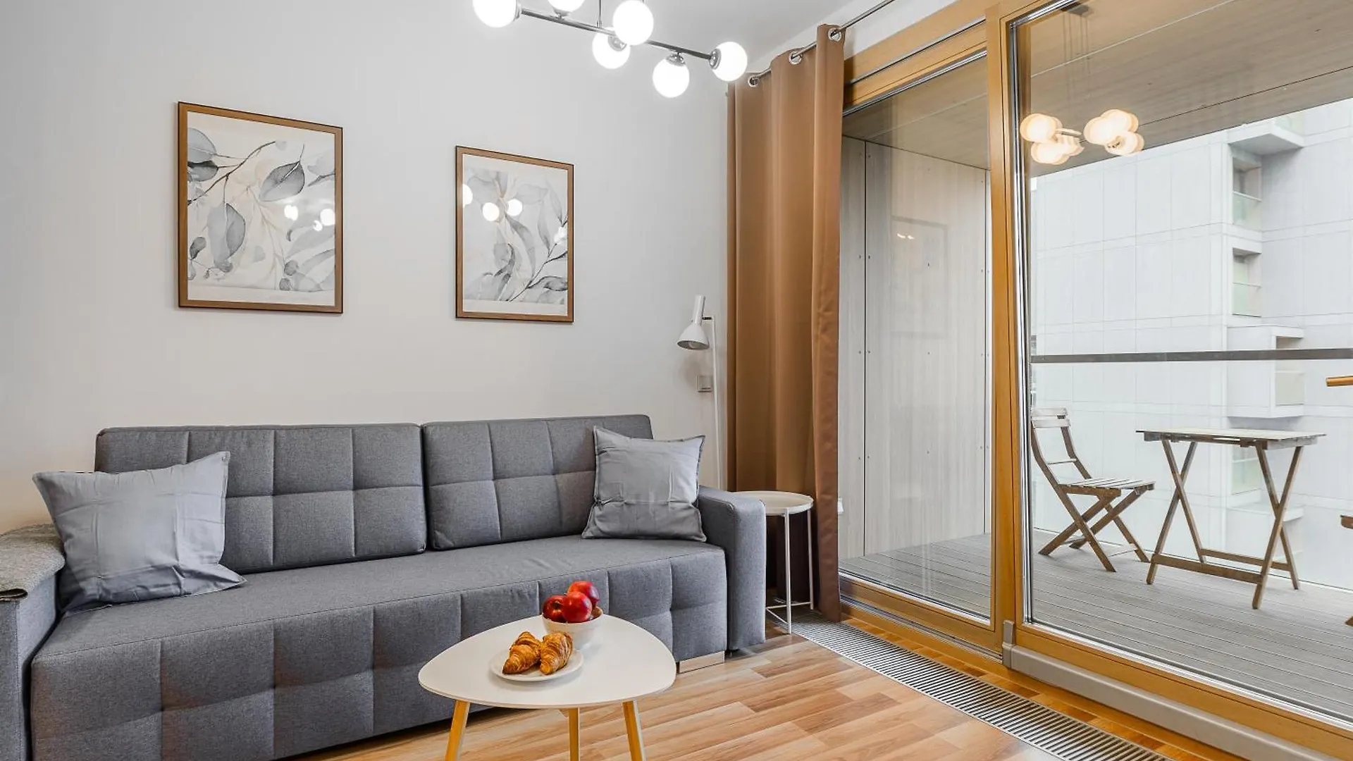 19 Dzielnica Kolejowa P&O Serviced Apartments وارسو